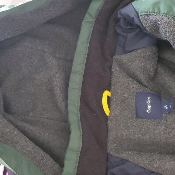 Gap Boys hooded Jacket sz 6-7 - Picture 10 of 12